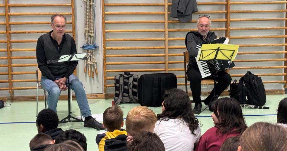 Vorlesen mit Musik